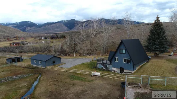 $495,000 | 15 Skinner Lane, Salmon, ID 83467