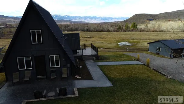 $495,000 | 15 Skinner Lane, Salmon, ID 83467