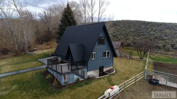 $495,000 | 15 Skinner Lane, Salmon, ID 83467