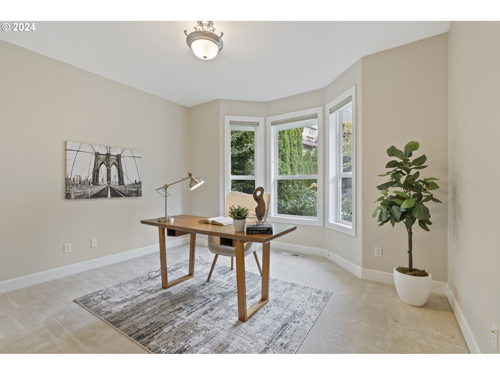 2250 Crestview Drive West Linn, OR 97068 - Photo 5 of 48 a living room with furniture and a potted plant