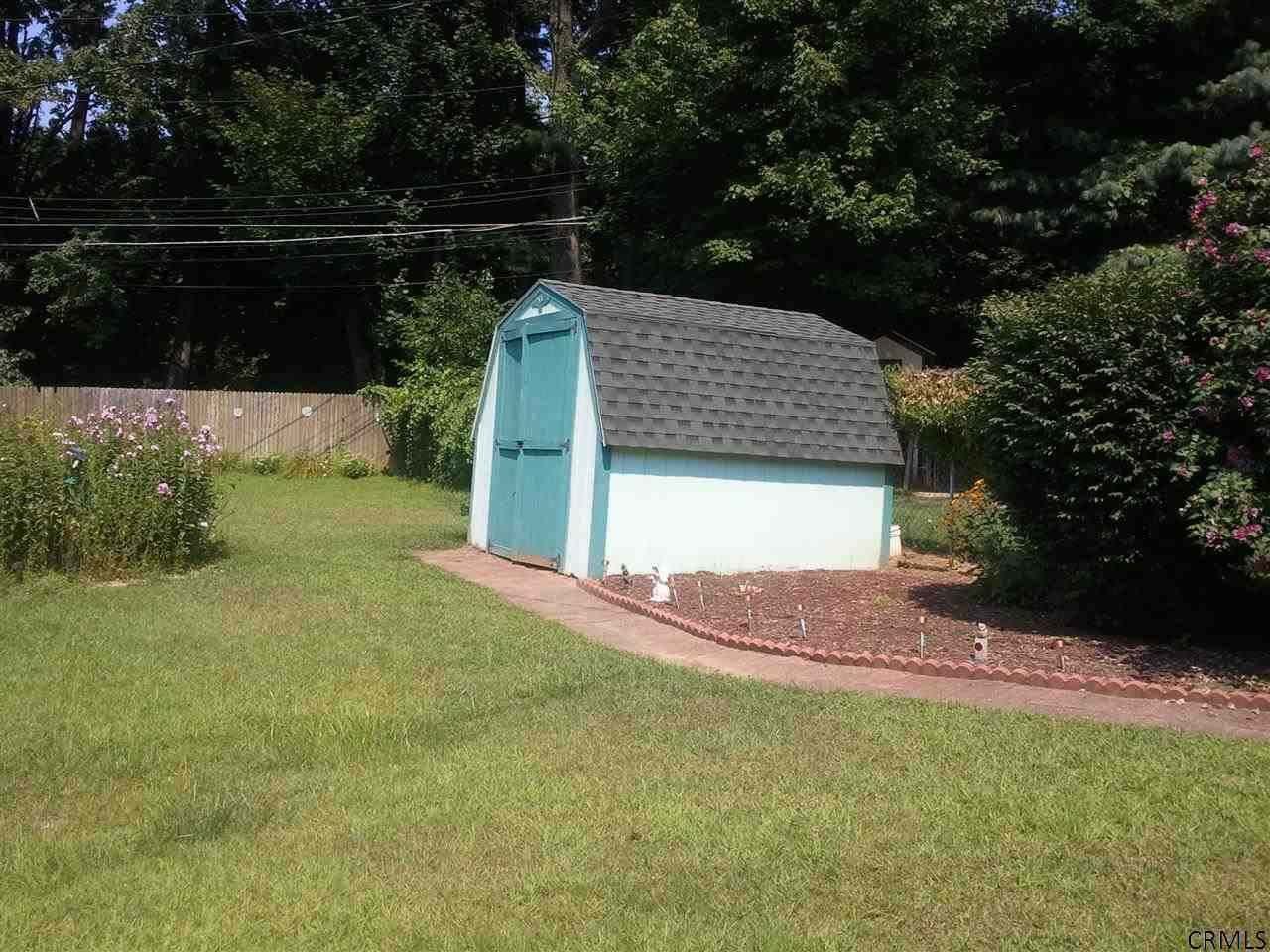 15 Fletcher Road Guilderland, NY 12203 - Photo 7 of 17 Photo 7