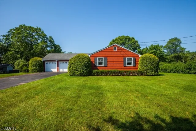 $550,000 | 167 Dead Tree Run Road, Belle Mead, NJ 08502