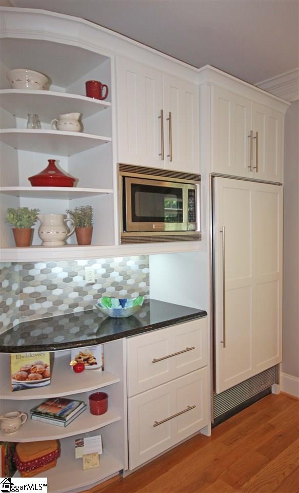 116 Chatsworth Road Greer, SC 29651 - Photo 10 of 36 Gallery Image 10