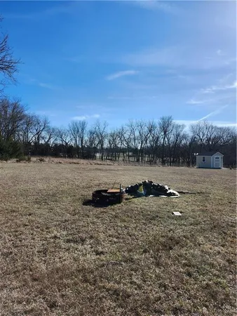 $249,000 | 230 South Linn Valley Drive, Linn Valley, KS 66040