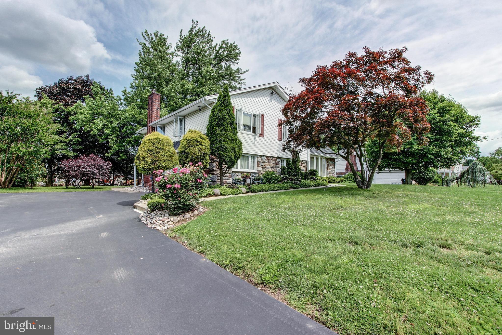 1844 Bertram Road Huntingdon Valley, PA 19006 - Photo 35 of 35