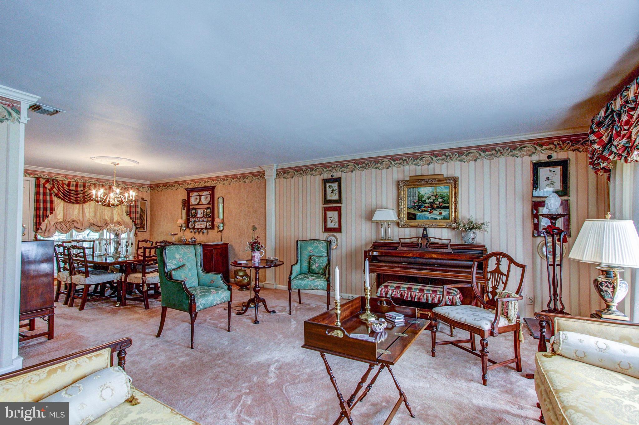 1844 Bertram Road Huntingdon Valley, PA 19006 - Photo 7 of 35 Living/Dining