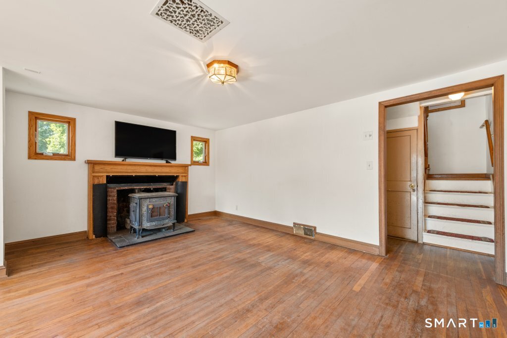 30 Old Middle Road Brookfield, CT 06804 - Photo 14 of 35 Gallery Image 14