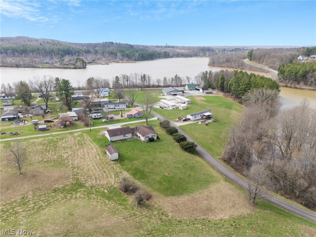 1090 Fort Road Southwest Dellroy, OH 44620 - Photo 11 of 49