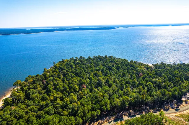 $625,000 | 54 Fm 705, Broaddus, TX 75929