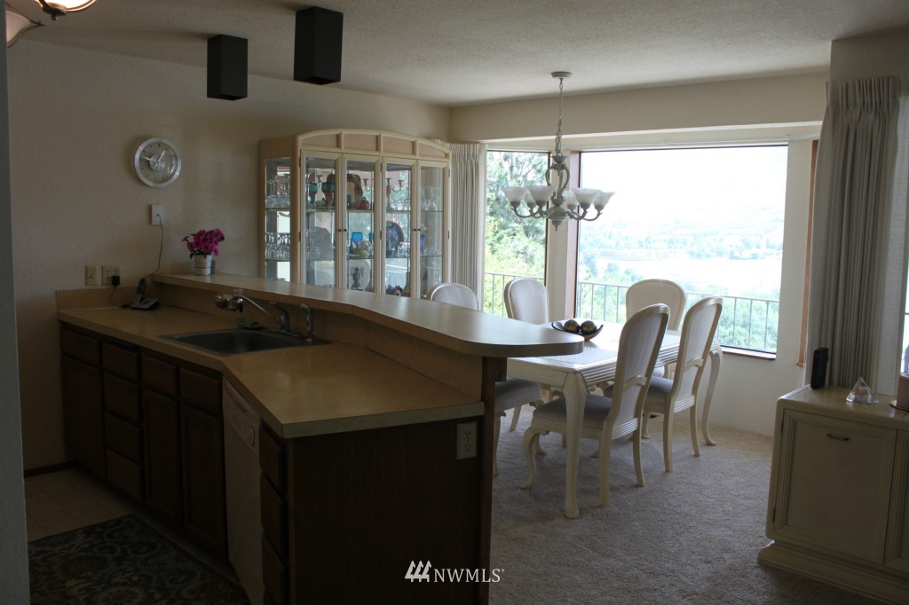 914 Cone Road Chelan, WA 98816 - Photo 11 of 25 Gallery Image 11