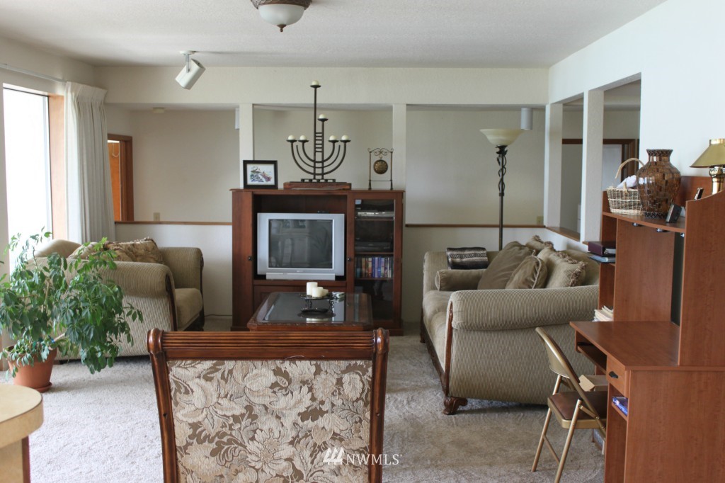 914 Cone Road Chelan, WA 98816 - Photo 12 of 25 Gallery Image 12