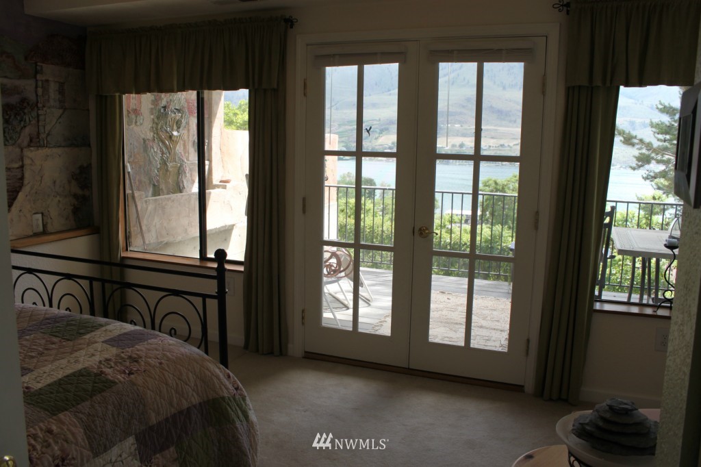 914 Cone Road Chelan, WA 98816 - Photo 14 of 25 Gallery Image 14