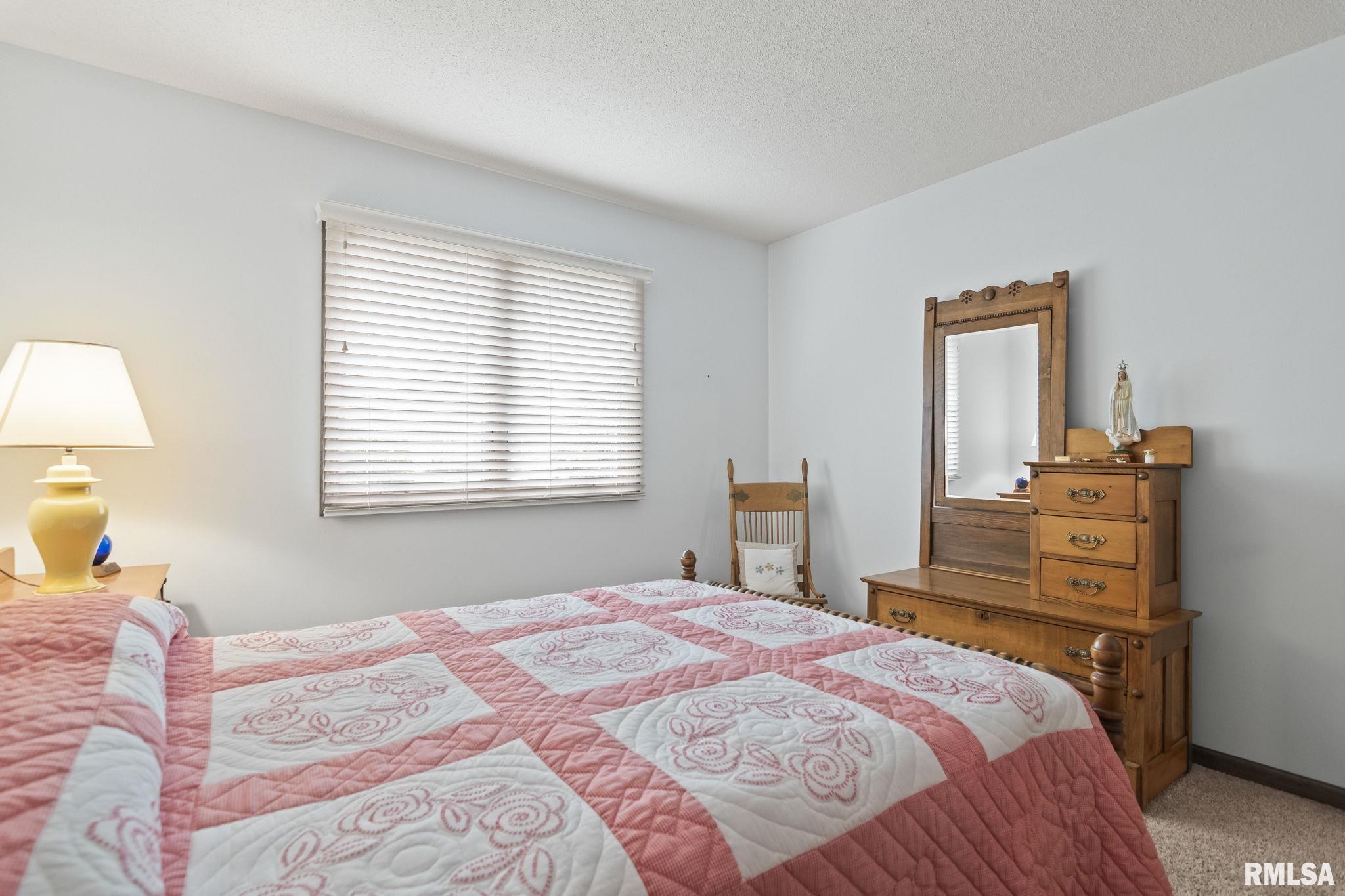 2909 Mill Point Court Springfield, IL 62704 - Photo 26 of 42 Gallery Image 26