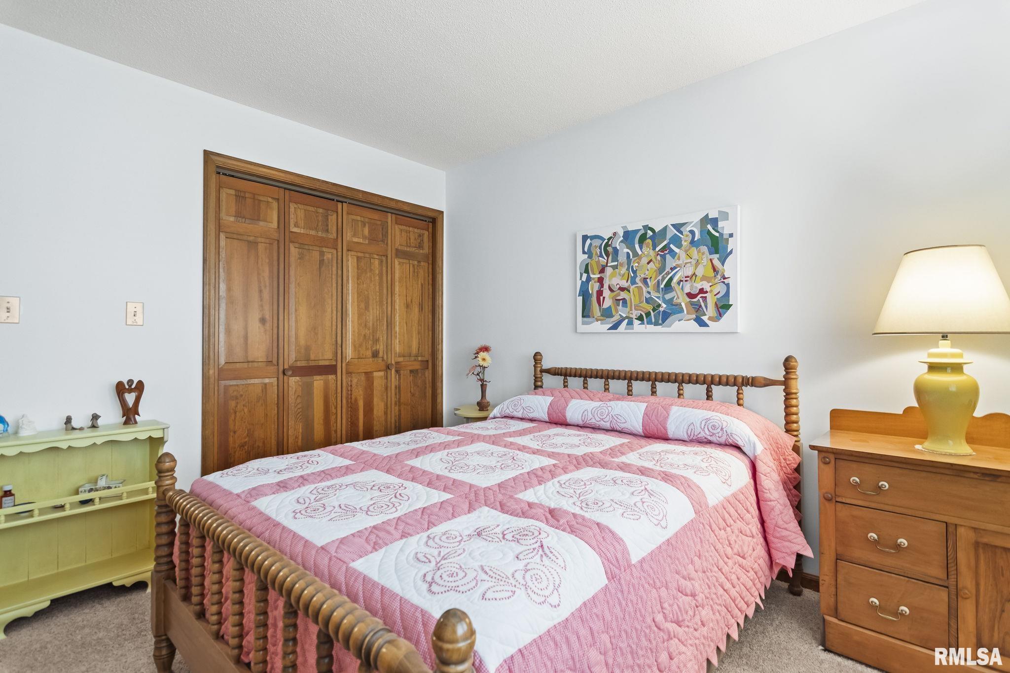 2909 Mill Point Court Springfield, IL 62704 - Photo 28 of 42 Gallery Image 28