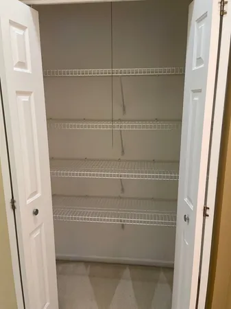 $2,000 | 1523 Golden Oak Drive, Woodstock, IL 60098