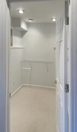 $2,000 | 1523 Golden Oak Drive, Woodstock, IL 60098