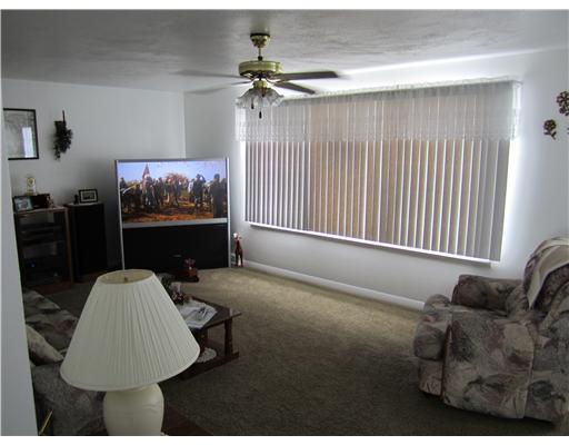 1201 Wida Road Indiana, PA 15701 - Photo 3 of 10 Family Room.