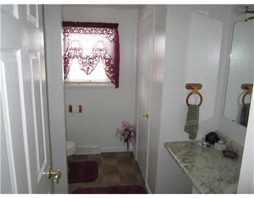 1201 Wida Road Indiana, PA 15701 - Photo 4 of 10 Full Bath.