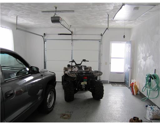 1201 Wida Road Indiana, PA 15701 - Photo 8 of 10 Parking Lot/Garage.
