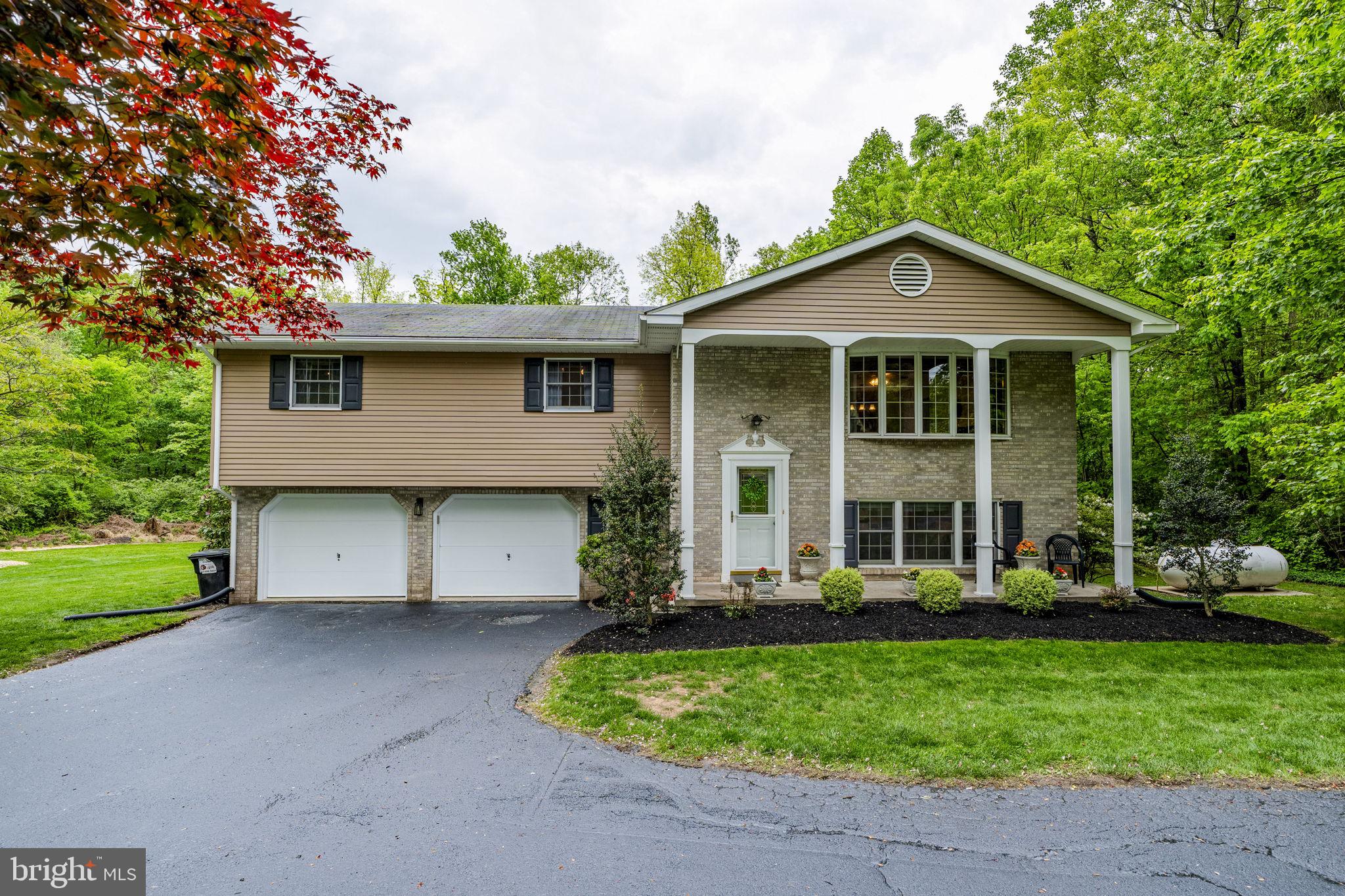 522 Yellow Hill Road Narvon, PA 17555 - Photo 5 of 61