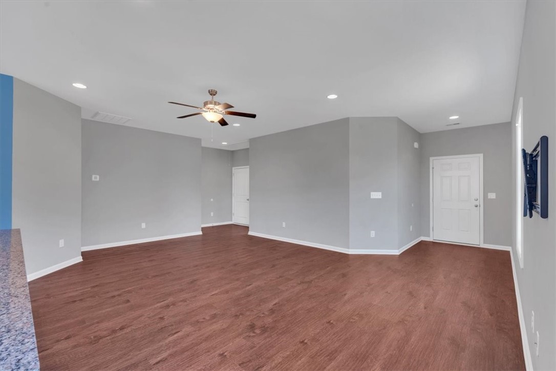301 Letter Lane Pendleton, SC 29670 - Photo 4 of 20