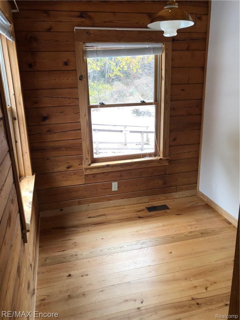 4412 Brown Road Metamora, MI 48455 - Photo 20 of 40 IMG-1183.JPG