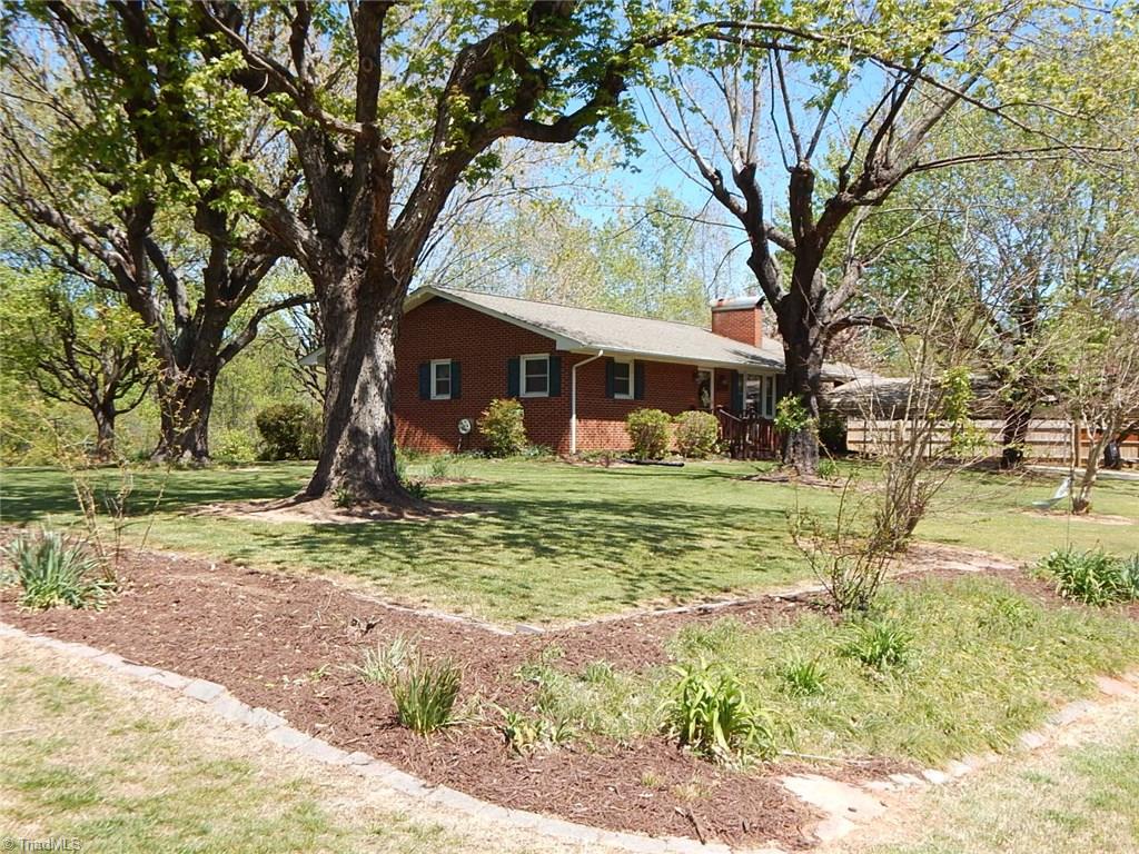 4924 Haynes Road Jonesville, NC 28642 - Photo 14 of 15 Gallery Image 14