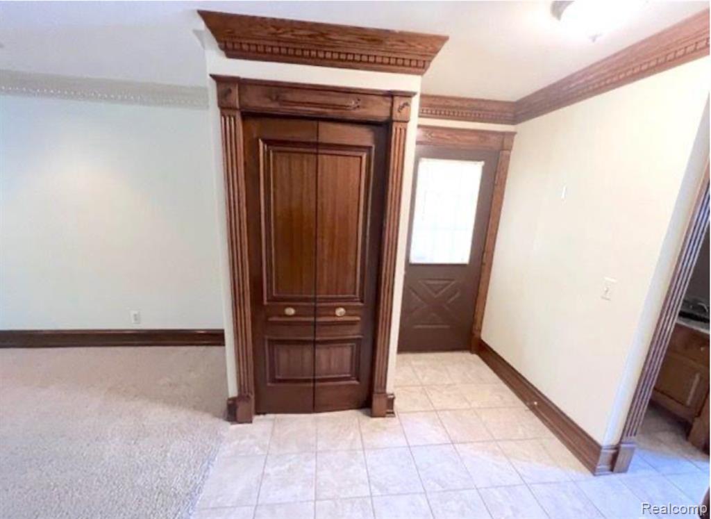 3808 Rochester Road Royal Oak, MI 48073 - Photo 7 of 15