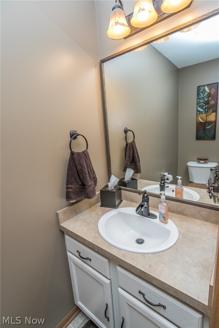 1889 Faye Road Akron, OH 44306 - Photo 17 of 27 Gallery Image 17