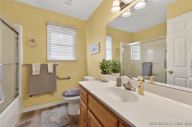 $275,000 | 738 J J Robert Circle, Lebanon, MO 65536