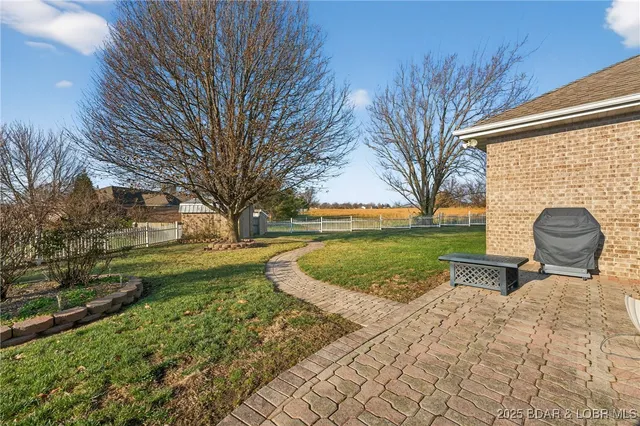 $275,000 | 738 J J Robert Circle, Lebanon, MO 65536