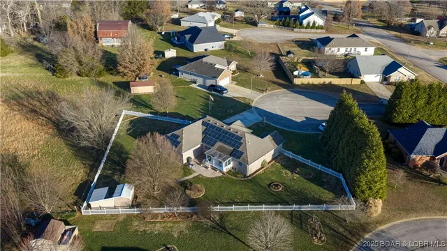 $275,000 | 738 J J Robert Circle, Lebanon, MO 65536