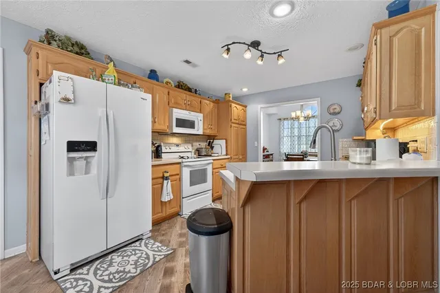 $275,000 | 738 J J Robert Circle, Lebanon, MO 65536