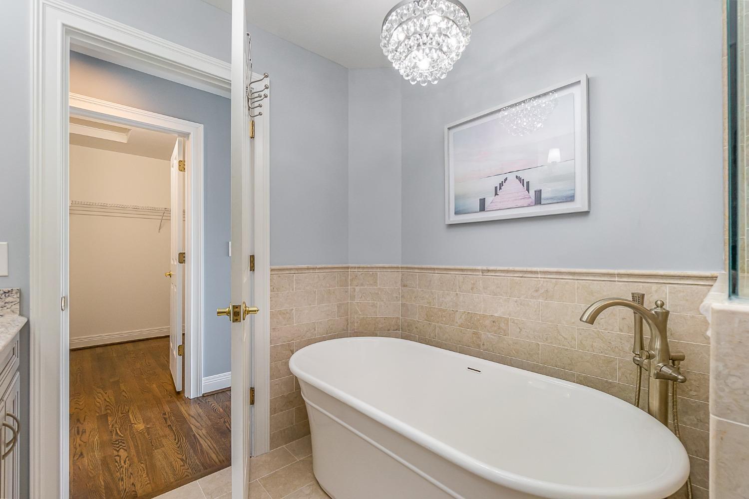 2219 Riverside Drive, Unit D3 Cincinnati, OH 45202 - Photo 19 of 27 Gallery Image 19