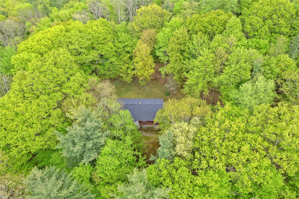 140 Noyes Road Vestal, NY 13850 - Photo 6 of 38 Gallery Image 6
