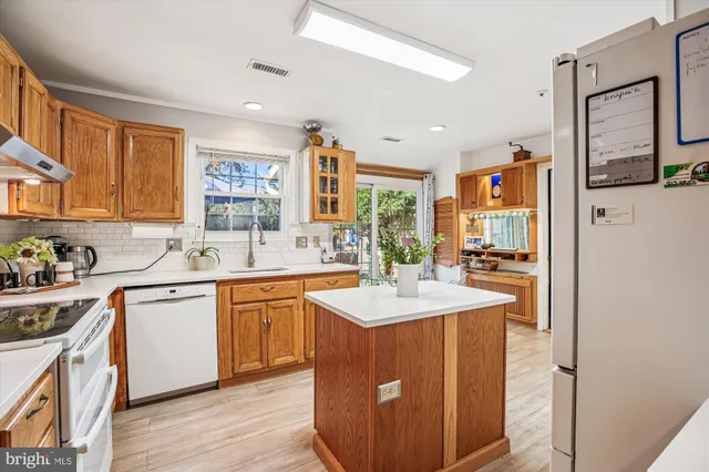 $479,000 | 30 Spring Street, Gaithersburg, MD 20877