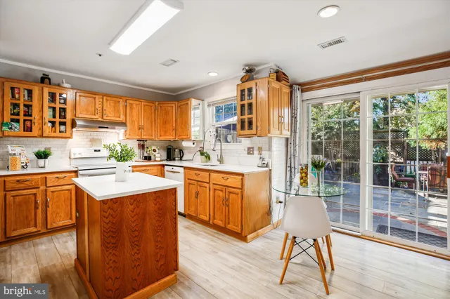 $479,000 | 30 Spring Street, Gaithersburg, MD 20877