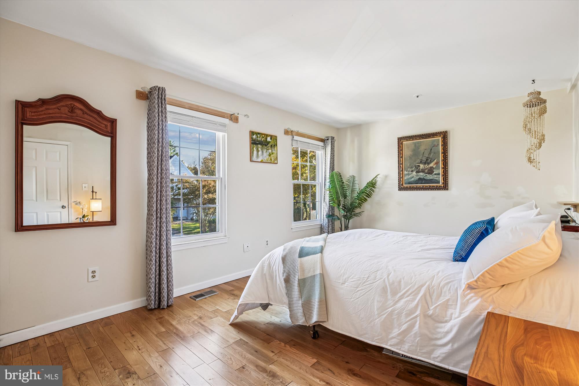 30 Spring Street Gaithersburg, MD 20877 - Photo 22 of 41 Bright and Sunny Primary Suite w/ Hardwood Floors