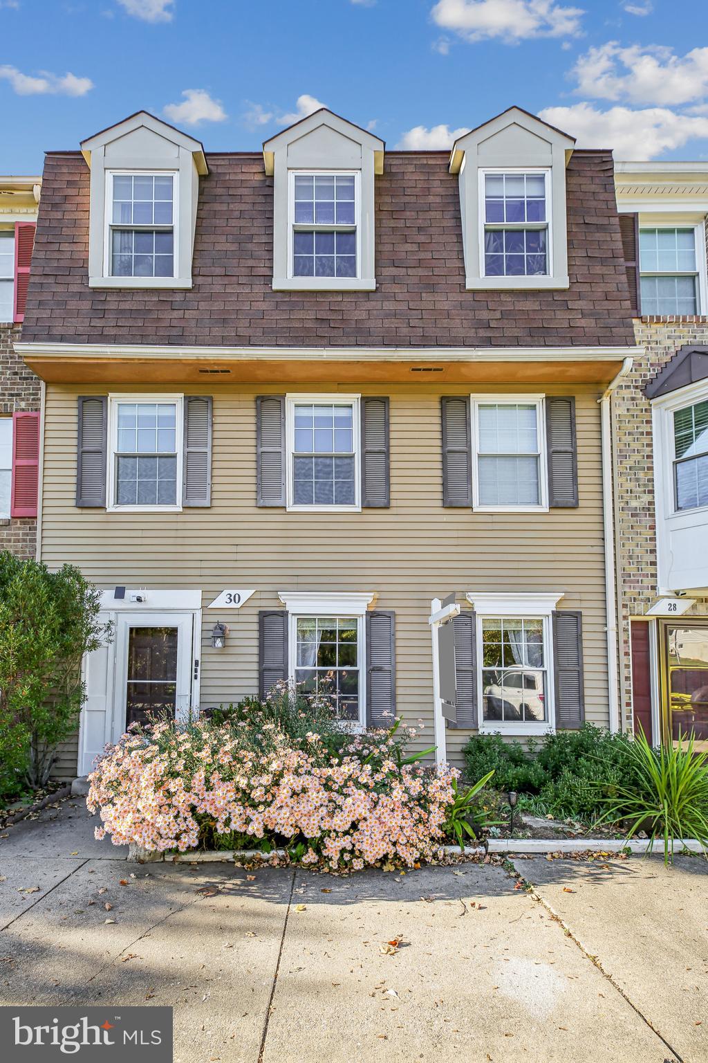 30 Spring Street Gaithersburg, MD 20877 - Photo 34 of 41 Front Photo