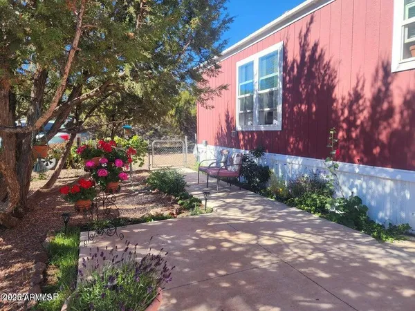 $299,900 | 3 N3122, Show Low, AZ 85901