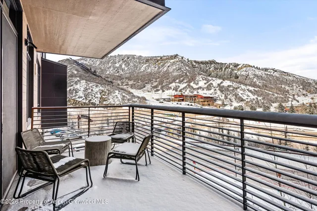 $425,000 | 77 Wood Road, Unit 40301, Snowmass Village, CO 81615