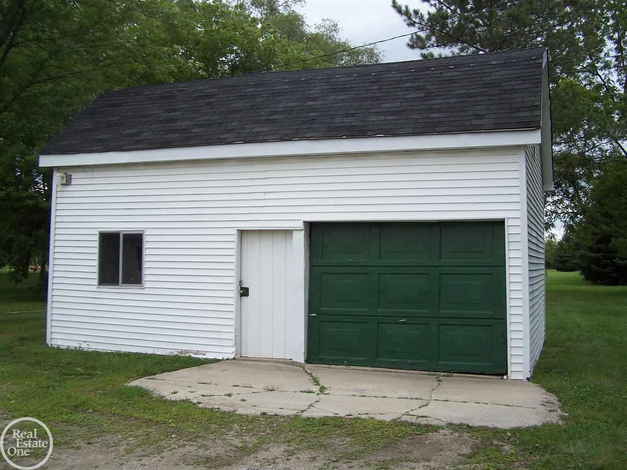 65160 Romeo Plank Road Ray, MI 48096 - Photo 36 of 46