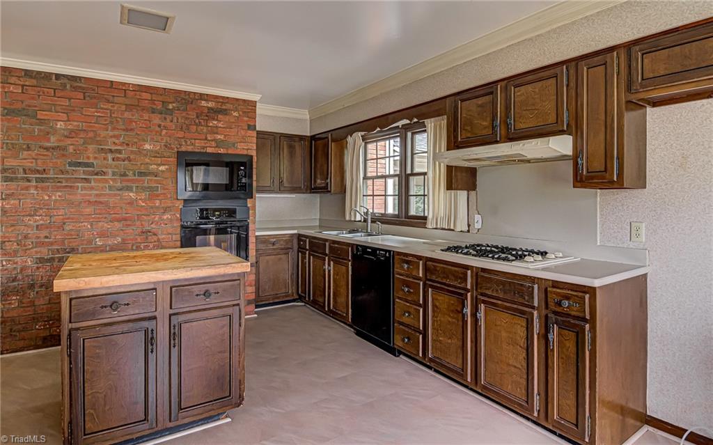 2304 Red Forest Road Greensboro, NC 27410 - Photo 15 of 35 Gallery Image 15