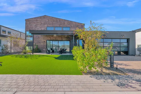 $8,000 | 8430 South 10th Lane, Unit 3, Phoenix, AZ 85041