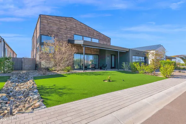 $8,000 | 8430 South 10th Lane, Unit 3, Phoenix, AZ 85041