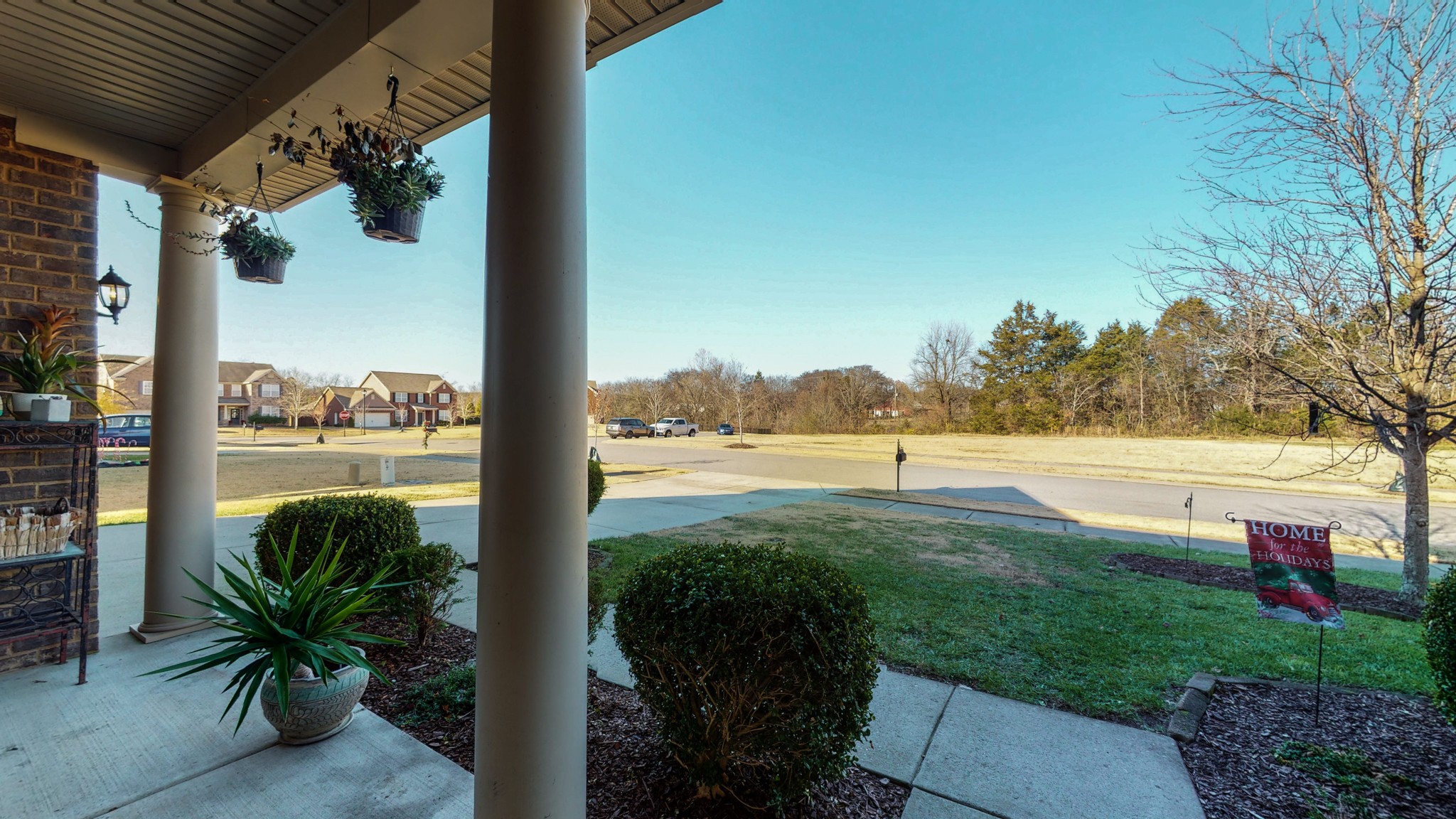 1031 Addington Road Hendersonville, TN 37075 - Photo 2 of 29 Gallery Image 2