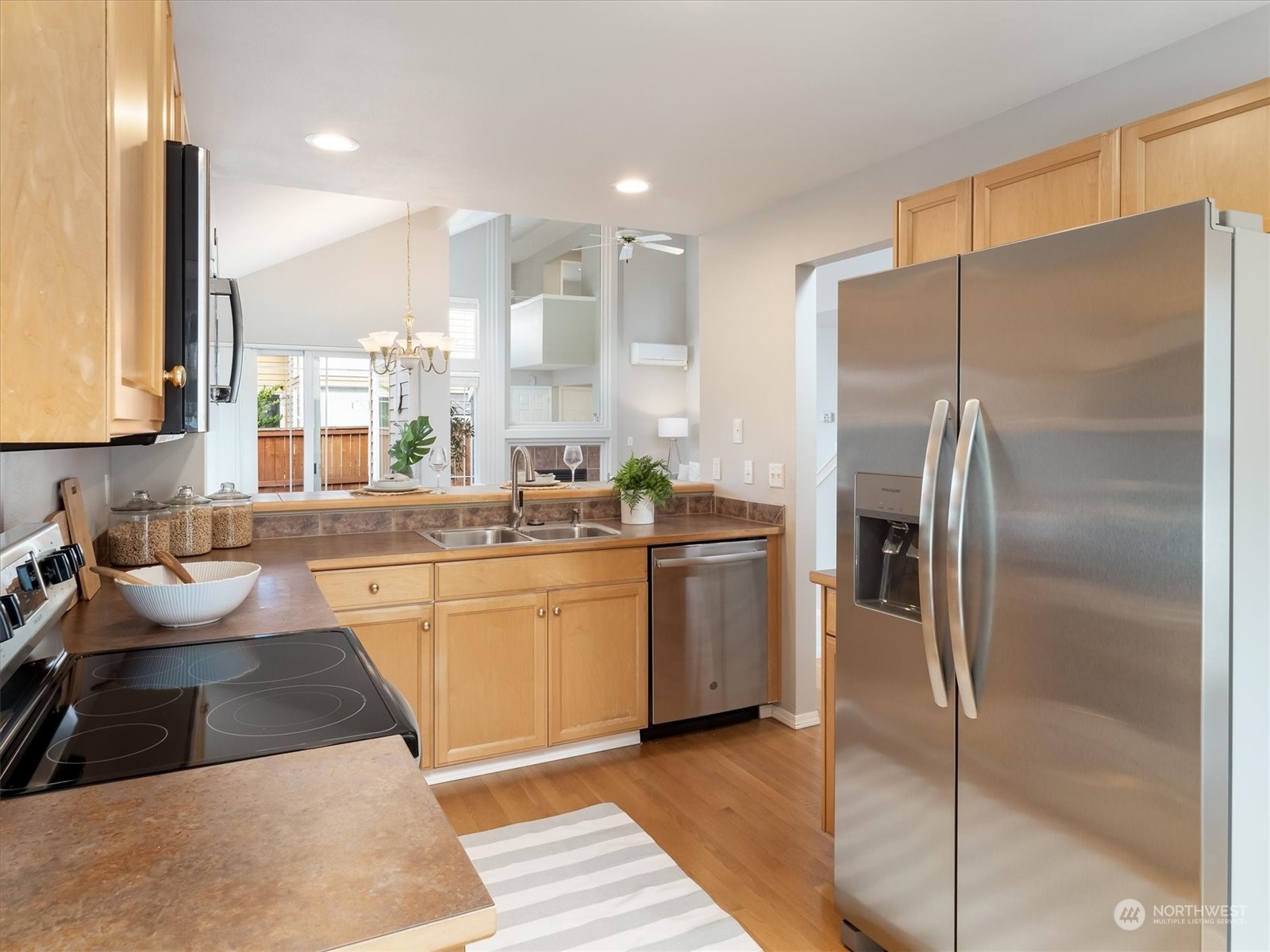 2425 195th Place Southeast, Unit A Bothell, WA 98012 - Photo 10 of 27