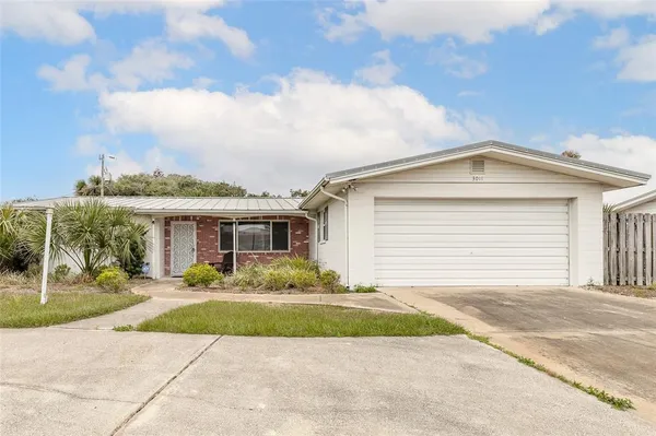 $375,000 | 3011 North Oleander Avenue, Daytona Beach, FL 32118