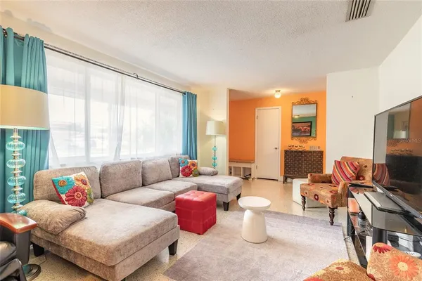 $375,000 | 3011 North Oleander Avenue, Daytona Beach, FL 32118