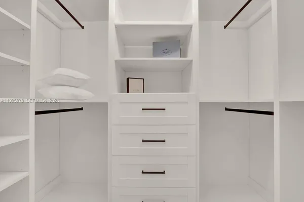 $2,995,000 | 59 Southeast Turtle Creek Drive, Jupiter, FL 33469